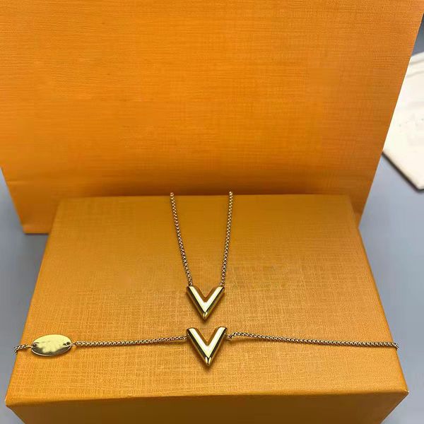 designer necklace gold love v bracelets bracelet long necklaces for women fashion jewelry birthday gift collier de luxe luxury pendants love, Silver
designer necklace gold love v bracelets bracelet long necklaces for women fashion jewelry birthday gift collier de luxe luxury pendants love, Silver