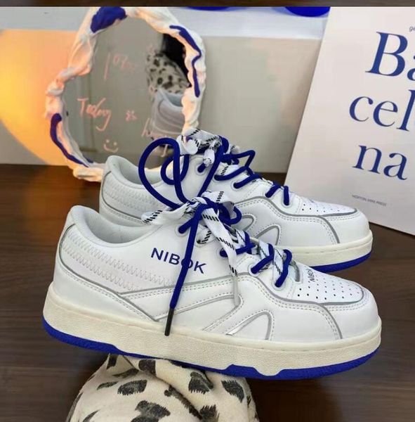 autumn women shoes 2022 trendy breathable white shoes flats women casual sport shoes women platform sneakers zapatos de mujer
autumn women shoes 2022 trendy breathable white shoes flats women casual sport shoes women platform sneakers zapatos de mujer