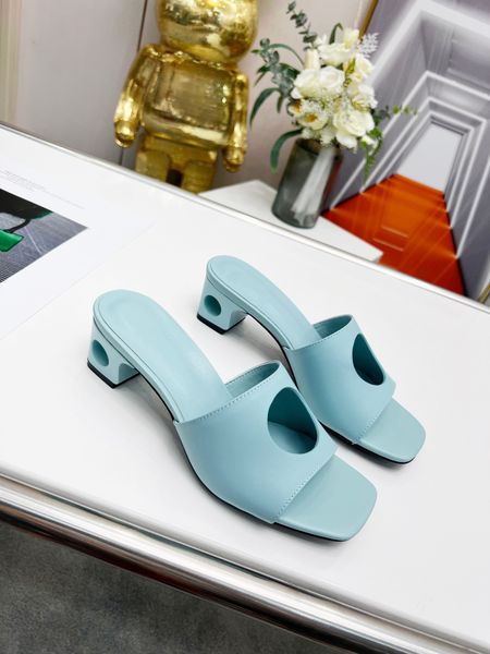luxury slippers slides designer shoes sandals men women slide with correct flowers printing leather original bag fashion platform outdoor sn, Black
luxury slippers slides designer shoes sandals men women slide with correct flowers printing leather original bag fashion platform outdoor sn, Black