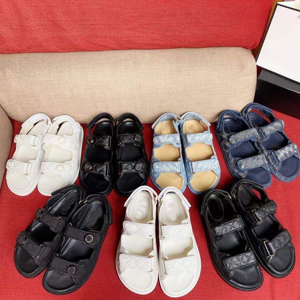 women mules c slippers sandals pearls sliders stuffies lambskin black white flat slippers ladies beach rubber flip flops with box 66666
women mules c slippers sandals pearls sliders stuffies lambskin black white flat slippers ladies beach rubber flip flops with box 66666