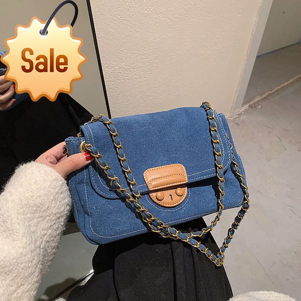 new chain shoulder underarm women's fashion casual all-match ladies bag
new chain shoulder underarm women's fashion casual all-match ladies bag