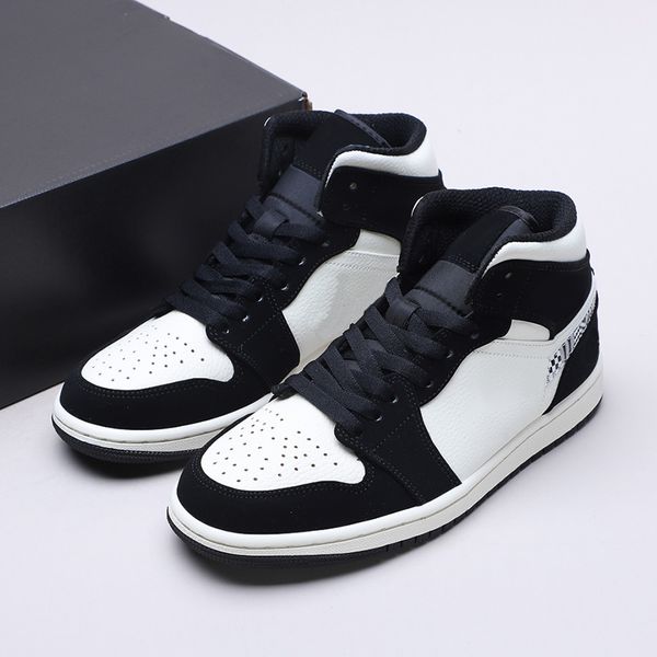 designer shoes jumpman 1 1s og mens mid equality basketball luxury designer black white lychee skin north carolina womens running sports sne
designer shoes jumpman 1 1s og mens mid equality basketball luxury designer black white lychee skin north carolina womens running sports sne