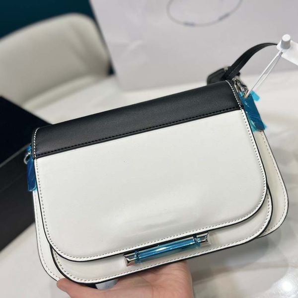 fashion crossbody bags luxury designer ladies patchwork saddle leather modern design handbags casual versatile two tone handbags shoulder un
fashion crossbody bags luxury designer ladies patchwork saddle leather modern design handbags casual versatile two tone handbags shoulder un