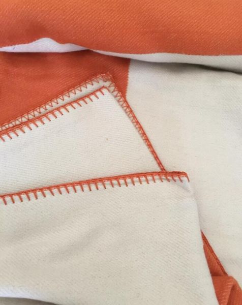 letter blanket soft wool scarf shawl portable warm plaid sofa bed fleece spring autumn women throw travel blankets
letter blanket soft wool scarf shawl portable warm plaid sofa bed fleece spring autumn women throw travel blankets