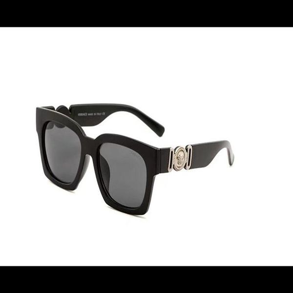 1pcs fashion sunglasses eyewear sun glasses designer mens womens brown cases black metal frame dark 50mm lenses for3090, White;black
1pcs fashion sunglasses eyewear sun glasses designer mens womens brown cases black metal frame dark 50mm lenses for3090, White;black
