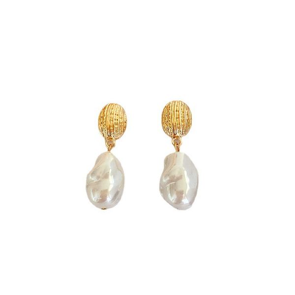 earrings new literary and artistic temperament colorful heterosexual pearl 925 silver needle female, Golden;silver
earrings new literary and artistic temperament colorful heterosexual pearl 925 silver needle female, Golden;silver