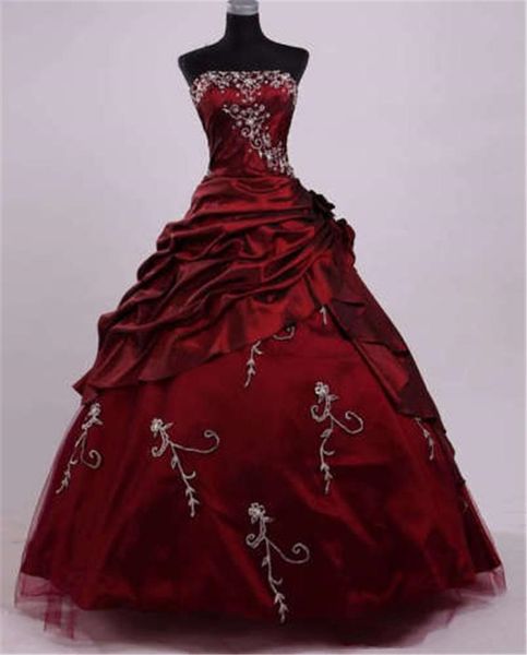 burgundy embroidery ball gown princess wedding dresses 2022 retro gothic lace-up corset ruffles pleated bridal gown plus size, White
burgundy embroidery ball gown princess wedding dresses 2022 retro gothic lace-up corset ruffles pleated bridal gown plus size, White