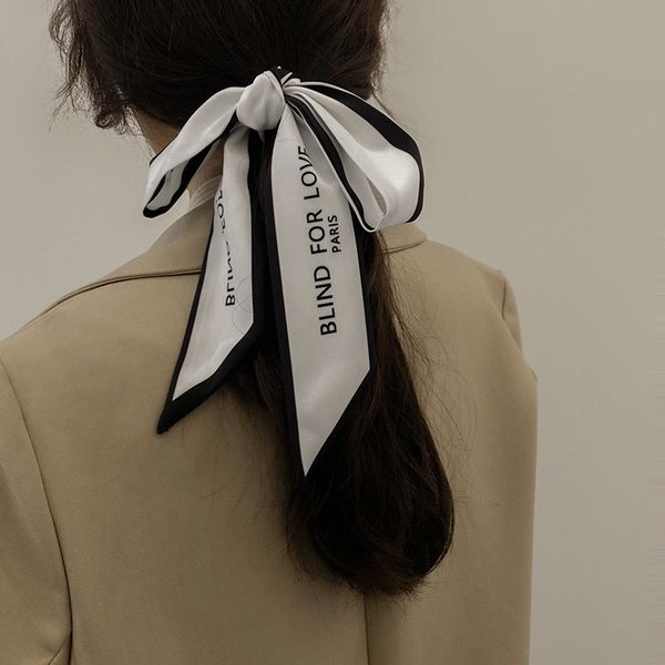 fashion designer silk scarf hair tie ladies pony tails holder classic trend luxury hair accessories headwear, Golden;silver
fashion designer silk scarf hair tie ladies pony tails holder classic trend luxury hair accessories headwear, Golden;silver