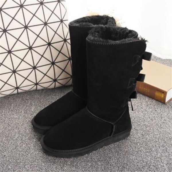 2022 classic series wgg winter snow boots 7308 cowhide warm men's and women's large size boots with three bow ties size eu35-45, Black
2022 classic series wgg winter snow boots 7308 cowhide warm men's and women's large size boots with three bow ties size eu35-45, Black