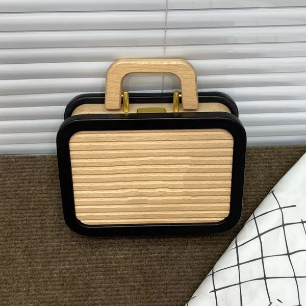 wooden case designer bag beech stripes quilted gold hardware leather on chain luxurious ladies mini makeup crossbody designers tote bag luxu
wooden case designer bag beech stripes quilted gold hardware leather on chain luxurious ladies mini makeup crossbody designers tote bag luxu