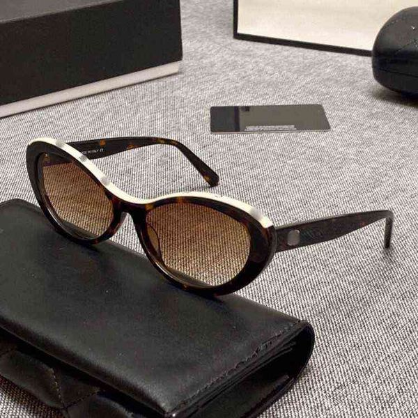 luxury brand women's sunglasses letter color oval vintage eyewear designer elegant men sunglass retro sunglasses women's outdoor s, White;black
luxury brand women's sunglasses letter color oval vintage eyewear designer elegant men sunglass retro sunglasses women's outdoor s, White;black