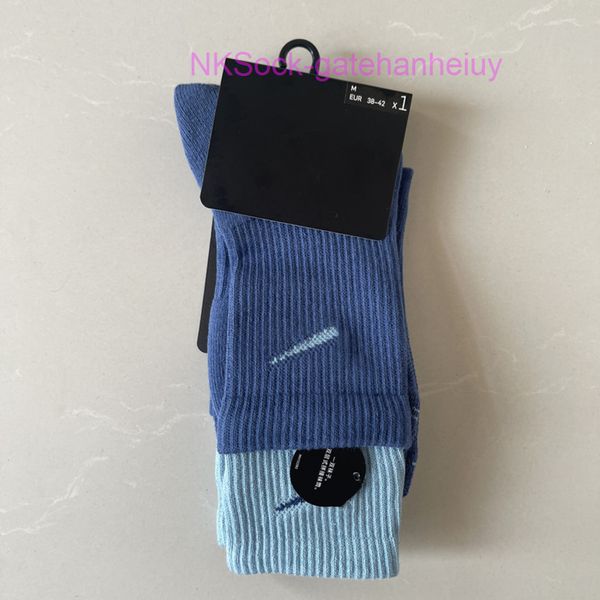 men fashion classic socks hook brand color stitched men's women's long tube sports training sock street couple middle tubes luxury, Black
men fashion classic socks hook brand color stitched men's women's long tube sports training sock street couple middle tubes luxury, Black