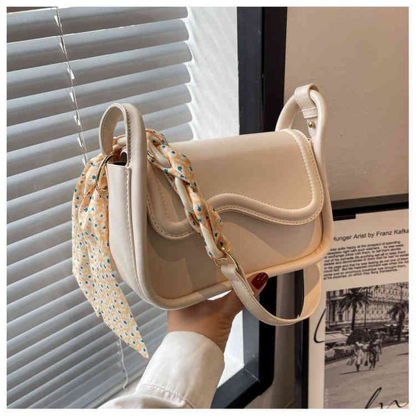 the new designer handbags summer popular bag female 2022 fashion shoulder versatile silk scarf msenger underarm
the new designer handbags summer popular bag female 2022 fashion shoulder versatile silk scarf msenger underarm