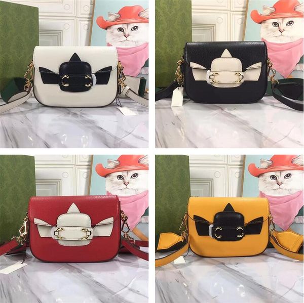 crossbody bag women handbags purse trefoil print removable wide shoulder strap gold metal co-branded shoulder messenger bags
crossbody bag women handbags purse trefoil print removable wide shoulder strap gold metal co-branded shoulder messenger bags
