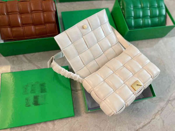 original edition brand handbags venetas's designer bag bottegass divani women's jodie pillow bag cotton sheepskin woven sponge bab
original edition brand handbags venetas's designer bag bottegass divani women's jodie pillow bag cotton sheepskin woven sponge bab