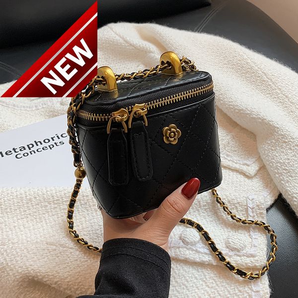 trendy women's wholesale texture mini new red fashion chain ladies bags 
trendy women's wholesale texture mini new red fashion chain ladies bags