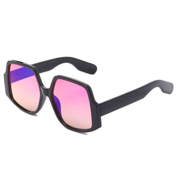 new fashion large frame thick line street shooting sunglass irregular personalized decorative sunglass, White;black
new fashion large frame thick line street shooting sunglass irregular personalized decorative sunglass, White;black
