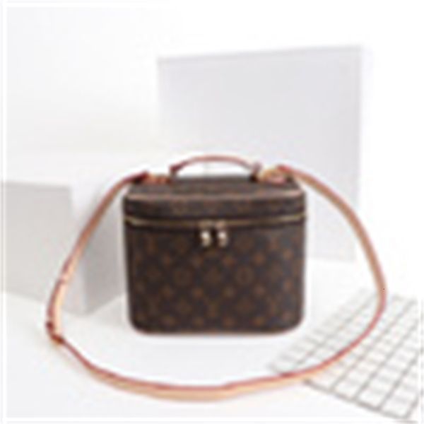 louiseity 1 viutonity design brown m42265 evening letter cases bags luxury sold leather cosmetic real clutch handbag purse pouches ibhr
louiseity 1 viutonity design brown m42265 evening letter cases bags luxury sold leather cosmetic real clutch handbag purse pouches ibhr