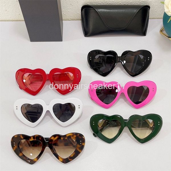 sunglasses warren family love net red same fashion personalized heart-shaped sunglasses va4104, White;black
sunglasses warren family love net red same fashion personalized heart-shaped sunglasses va4104, White;black