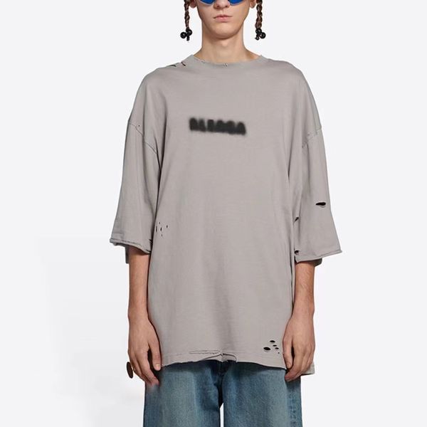 22ss new solid color washed hole tee summer high-end classic letter printed short sleeve fashion breathable men women couples high street t-, White;black
22ss new solid color washed hole tee summer high-end classic letter printed short sleeve fashion breathable men women couples high street t-, White;black