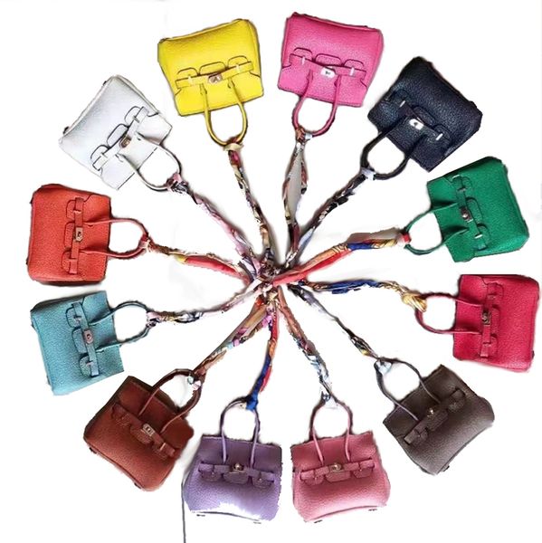 birthday keychains ornament small pendant mini earphone bag women bag pendants accessories, Silver
birthday keychains ornament small pendant mini earphone bag women bag pendants accessories, Silver