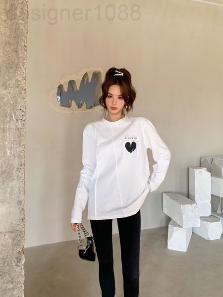women's t-shirt designer chaopai series km22 new love pocket chest printed round neck long sleeve t-shirt 92t5, White
women's t-shirt designer chaopai series km22 new love pocket chest printed round neck long sleeve t-shirt 92t5, White