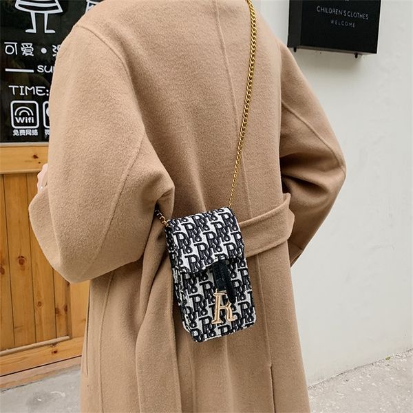 purses aa trendy fashion versatile chain diagonal cross net red ins mini embroidered canvas women's mobile phone bag
purses aa trendy fashion versatile chain diagonal cross net red ins mini embroidered canvas women's mobile phone bag