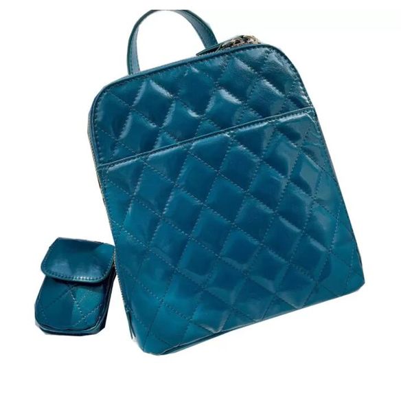 tz 2022 early fall france womens classical shell backpack calfskin gold metal hardware matelasse chain shoulder bags with coin bags sacoche
tz 2022 early fall france womens classical shell backpack calfskin gold metal hardware matelasse chain shoulder bags with coin bags sacoche