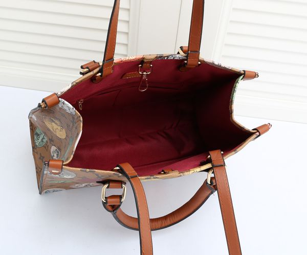 luxury designers handbag tote shoulder clutch bags crossbody shopping bag purses letters flowers floral one handle wallet backpack women han
luxury designers handbag tote shoulder clutch bags crossbody shopping bag purses letters flowers floral one handle wallet backpack women han