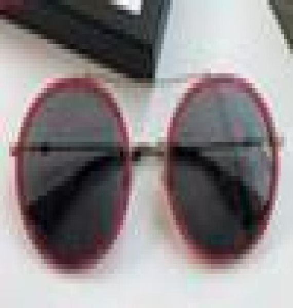 new sunglasses men metal vintage sunglasses fashion style square frameless uv 400 lens with original case s, White;black
new sunglasses men metal vintage sunglasses fashion style square frameless uv 400 lens with original case s, White;black