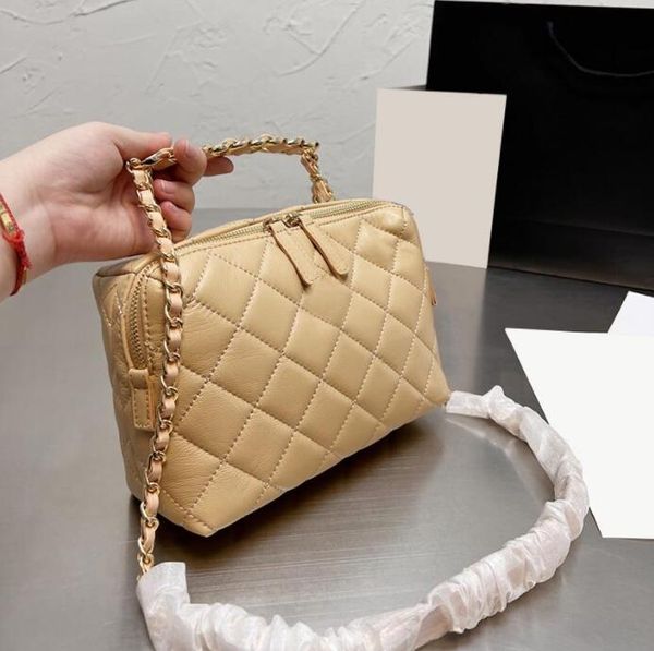 tz spring vintage camera mini bowling bag black/beige lambskin genuine leather large capacity chain handle tote cosmetic interwoven chain cr
tz spring vintage camera mini bowling bag black/beige lambskin genuine leather large capacity chain handle tote cosmetic interwoven chain cr