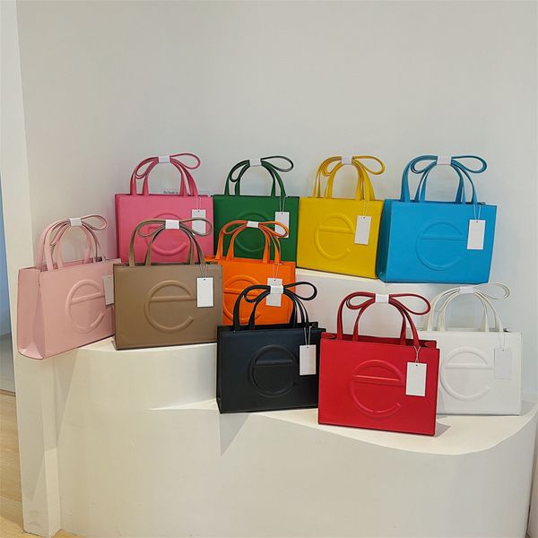 small design simple shopping bag texture handbag women's large-capacity one-shoulder messenger bag totes
small design simple shopping bag texture handbag women's large-capacity one-shoulder messenger bag totes