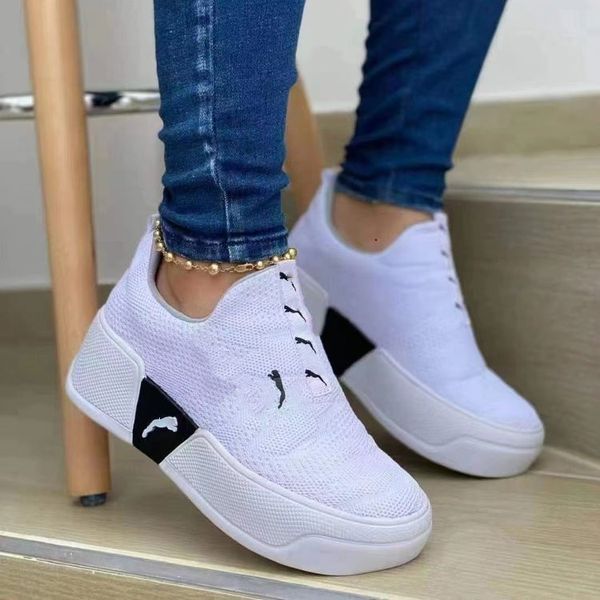 2022 spring new platform women's sneakers fashion casual comfortable slip on flat white shoes women increase vulcanize shoes size 36-43, Red;white
2022 spring new platform women's sneakers fashion casual comfortable slip on flat white shoes women increase vulcanize shoes size 36-43, Red;white