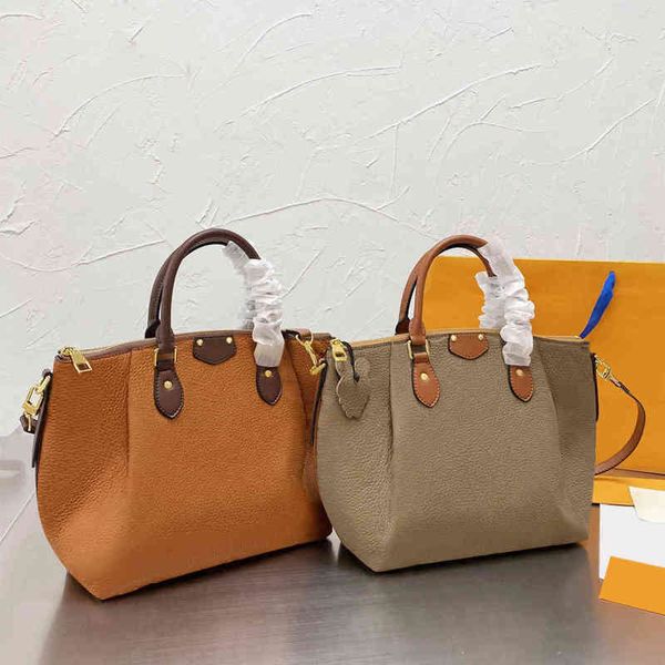 bags tote shoulder women messenger high capacity and quality handbag pillow designer fashion hobos leather wallet soft purses 1102
bags tote shoulder women messenger high capacity and quality handbag pillow designer fashion hobos leather wallet soft purses 1102