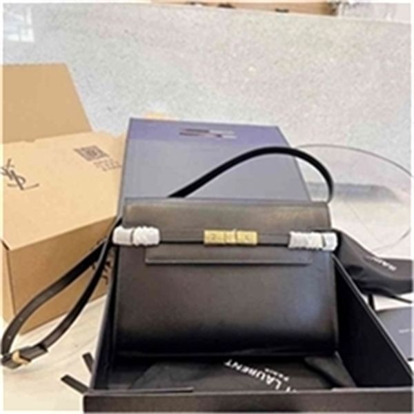 designer ah (folding plane) ah, the original full cowhide is very popular manhattan bag has two kinds of leather luxury women's bags
designer ah (folding plane) ah, the original full cowhide is very popular manhattan bag has two kinds of leather luxury women's bags