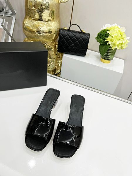 midheel women's sandal with inclined square head, patent leather made jelly effect, beautiful appearance, comfortable feet, heel height, Black
midheel women's sandal with inclined square head, patent leather made jelly effect, beautiful appearance, comfortable feet, heel height, Black