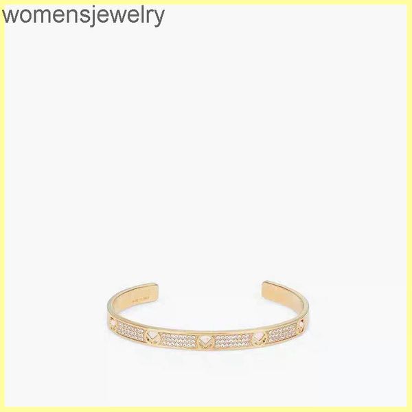 2021 fashion designer bracelet for mens women full diamond gold letters f bracelets gifts womens luxury love bracelets jewelry 21090902r, Black
2021 fashion designer bracelet for mens women full diamond gold letters f bracelets gifts womens luxury love bracelets jewelry 21090902r, Black