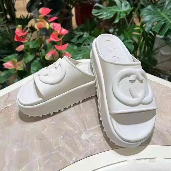 family 2022 sprin and summer open toe flat anti-skid slotted waterproof platform double g thick bottom slippers for women, Black
family 2022 sprin and summer open toe flat anti-skid slotted waterproof platform double g thick bottom slippers for women, Black