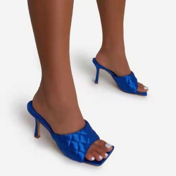 classic luxury paris women's high heels fashion sandals summer square head women's slippers large size black zapatillas mujer desi
classic luxury paris women's high heels fashion sandals summer square head women's slippers large size black zapatillas mujer desi