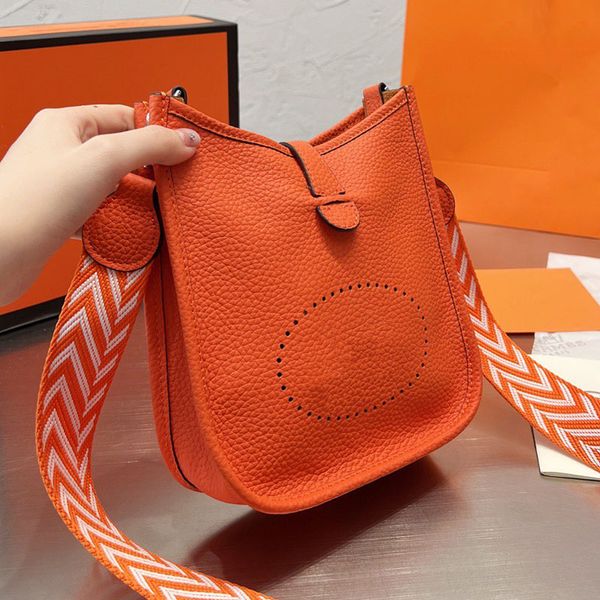 crossbody bag real leather lady shoulder bags handbag purse cowhide messenger women plain bag fashion letters removable strap
crossbody bag real leather lady shoulder bags handbag purse cowhide messenger women plain bag fashion letters removable strap