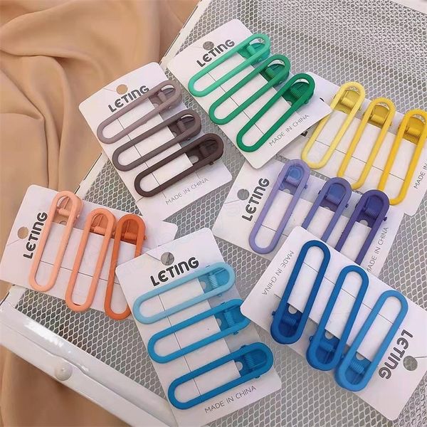 3pcs candy color hair clip simple bb side clips for women girls headband hairpins summer barrettes ins korean hair accessories, Slivery;white
3pcs candy color hair clip simple bb side clips for women girls headband hairpins summer barrettes ins korean hair accessories, Slivery;white
