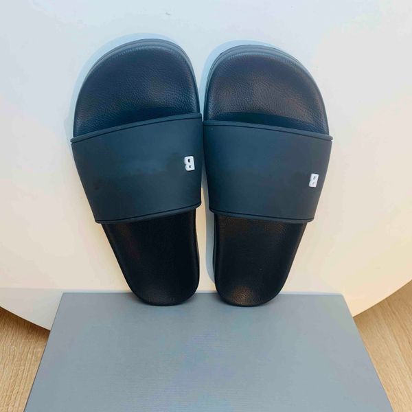 paris fashion slides men slippers gear bottoms mens striped sandals casual non-slip summer slipper women slide with box large size 35-46, Black
paris fashion slides men slippers gear bottoms mens striped sandals casual non-slip summer slipper women slide with box large size 35-46, Black