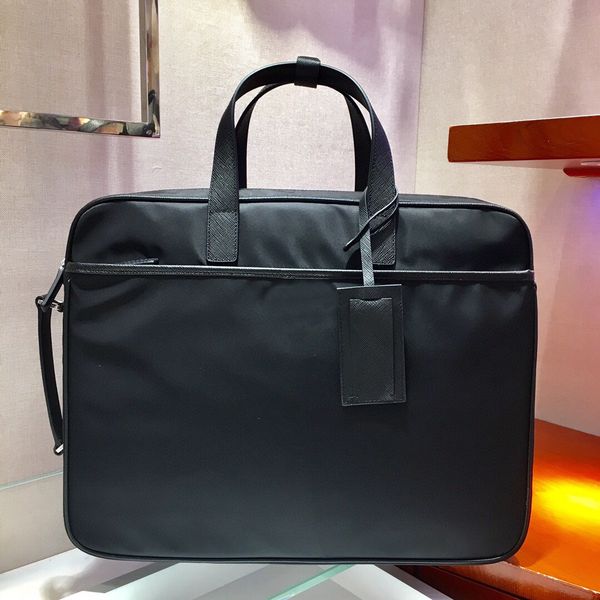 three types men briefcase black nylon leather shoulder handbag business lapbag messenger handle tote luggage computer case with strap backpa
three types men briefcase black nylon leather shoulder handbag business lapbag messenger handle tote luggage computer case with strap backpa