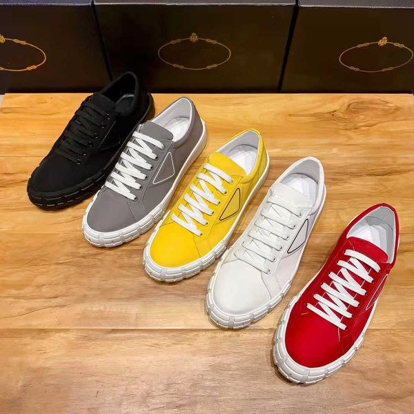 2021 luxury designer casual shoes lace up men breathable platform sneakers fashion outdoor walking basketball comfortable canvas, Black
2021 luxury designer casual shoes lace up men breathable platform sneakers fashion outdoor walking basketball comfortable canvas, Black