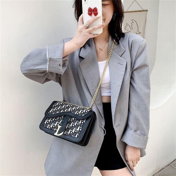 female new single slung fashion small square summer zero wallet simple 6mfl design purses online
female new single slung fashion small square summer zero wallet simple 6mfl design purses online