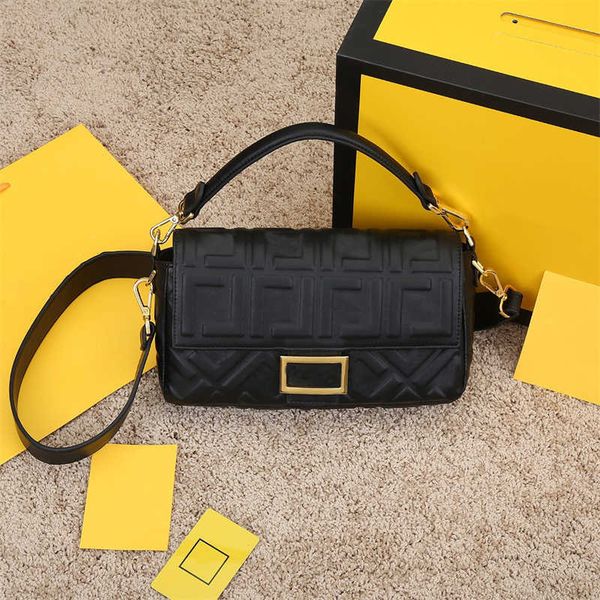 2021 women fashion luxurys designers shoulder totes bags handbag embroidered famous crossbody bag handbags purses wallets female lady purse
2021 women fashion luxurys designers shoulder totes bags handbag embroidered famous crossbody bag handbags purses wallets female lady purse
