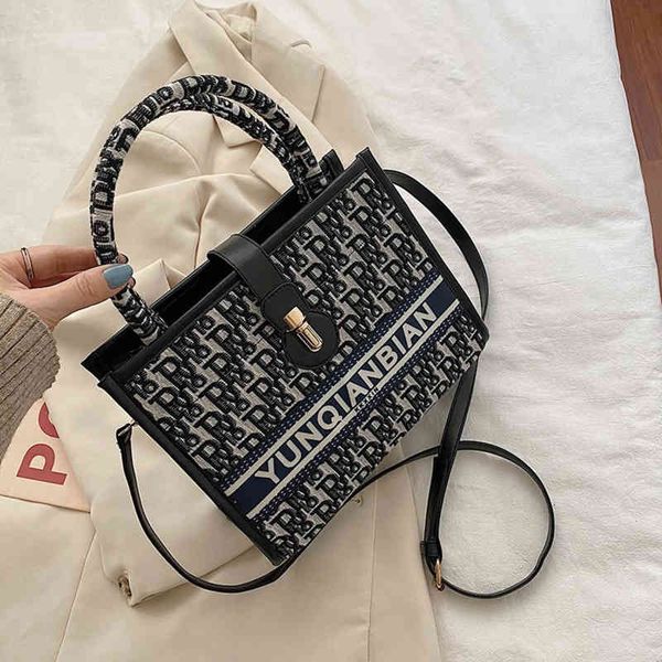 women's new 2022 shoulder portable fashion stylefashion trend ladies wild factory direct sale purses and handbags large crossbody bag f
women's new 2022 shoulder portable fashion stylefashion trend ladies wild factory direct sale purses and handbags large crossbody bag f