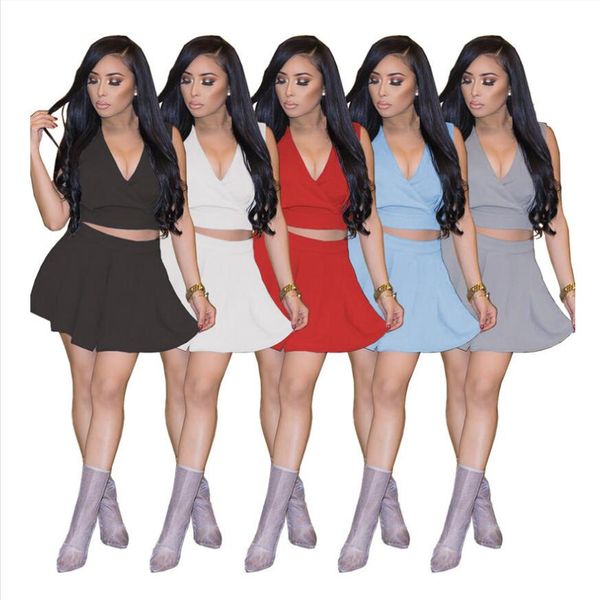 summer sleeveless women tracksuits matching set two pieces outfits deep v crop loose pleated shorts y2k clothes casual solid color female s, Gray
summer sleeveless women tracksuits matching set two pieces outfits deep v crop loose pleated shorts y2k clothes casual solid color female s, Gray