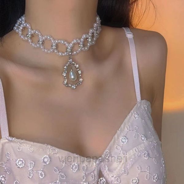 designer gold silver heart love cross necklace europe america mens womans retro style with fashion pearl earrings necklace short skirt versa
designer gold silver heart love cross necklace europe america mens womans retro style with fashion pearl earrings necklace short skirt versa