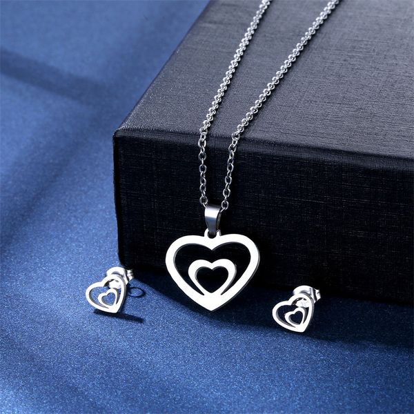 simple small love necklace stud earrings set peach heart shaped clavicle chain ladies all match jewelry gift for women men, Silver
simple small love necklace stud earrings set peach heart shaped clavicle chain ladies all match jewelry gift for women men, Silver
